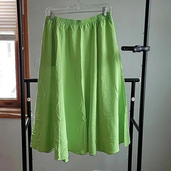 Maggie Sweet Spring Green A line Pocket Skirt Size 1X Petite - Picture 3 of 8